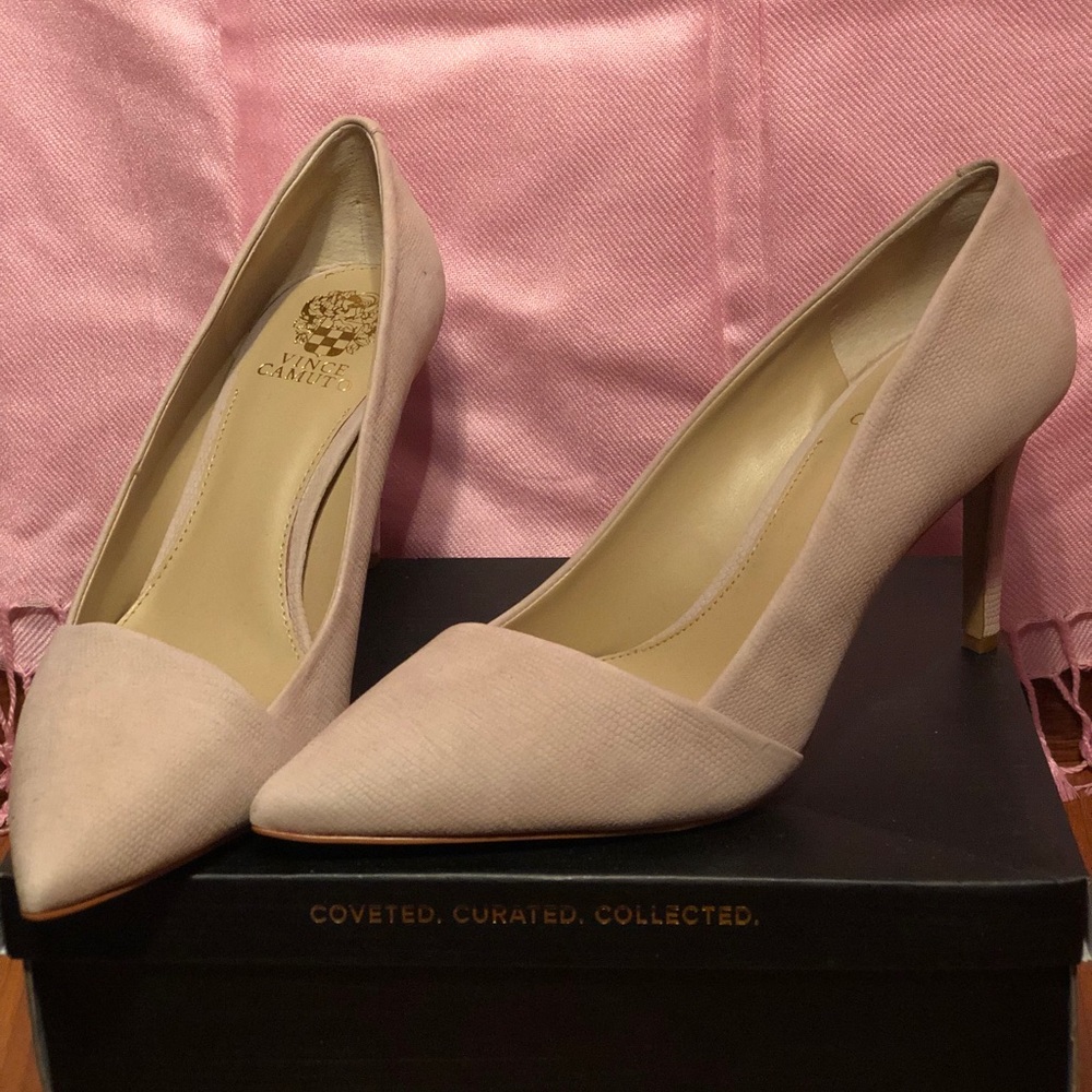 Vince Camuto Heels